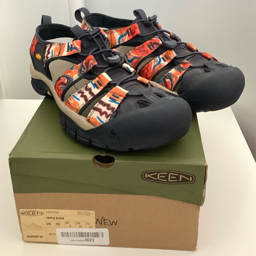 \KEEN\ NWT Men’s Newport H2 Closed Toe Water Sandal - Picture 13 of 13